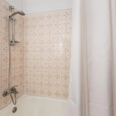 Guestready - Eclectic Haven In The Heart Of