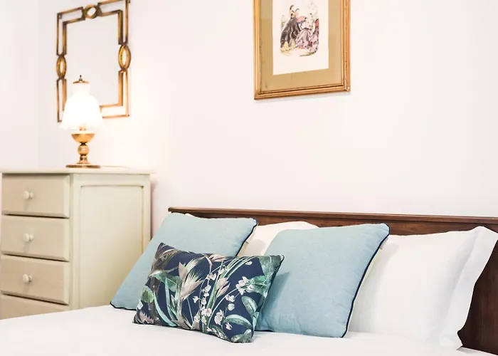 Апартаменты Guestready - Eclectic Haven In The Heart Of Порту